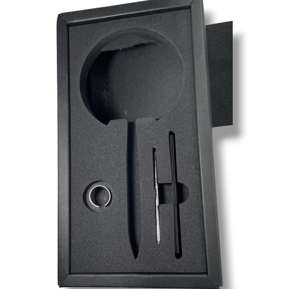 Hoverpen 2.0 Interstellar Edition Starlight Silver Ballpoint Pen Set with Stand - Picture 10 of 12